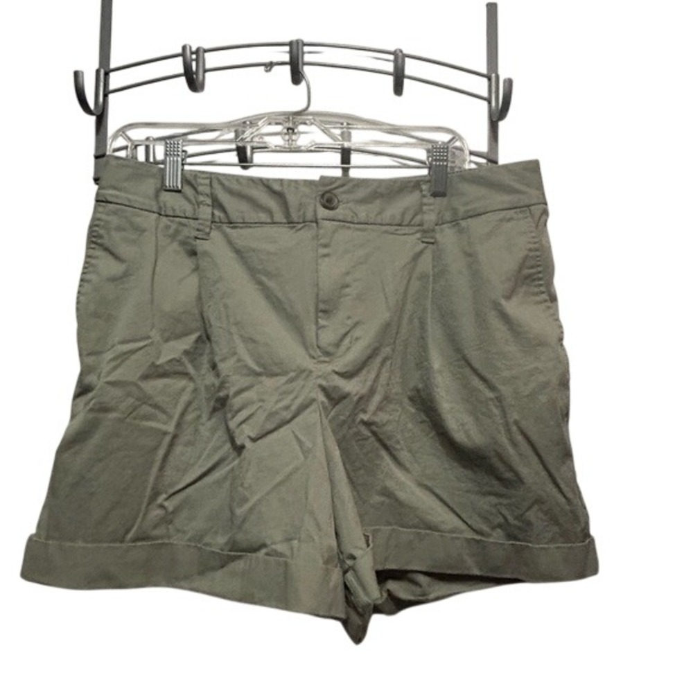 A new day women's Large high rise poplin shorts light olive green